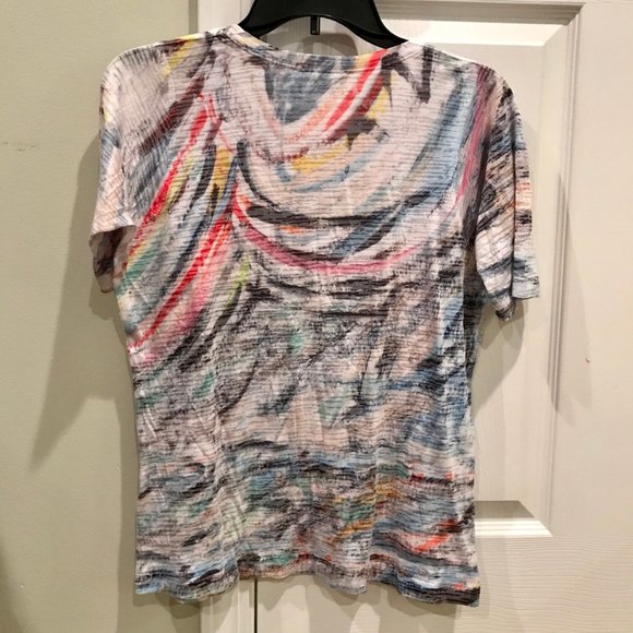 V-Neck T Shirt - Picture 2 of 2